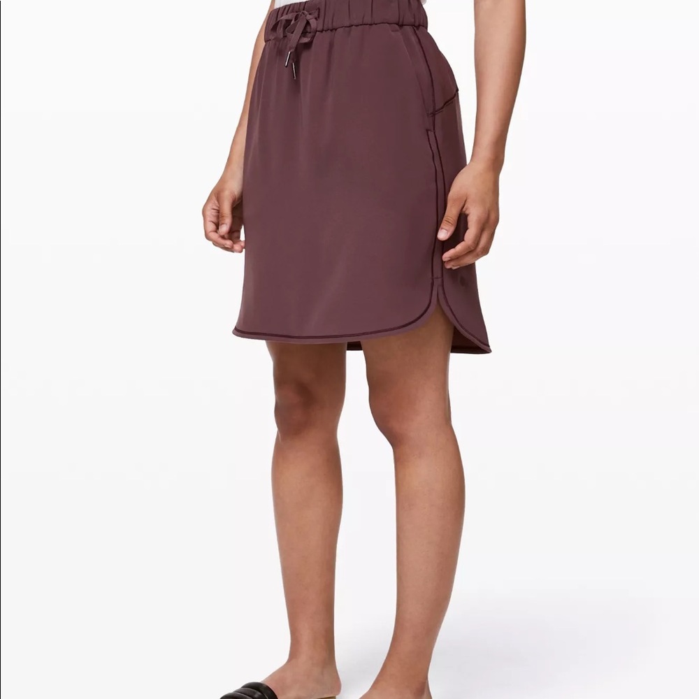 Lululemon On the Fly Skirt